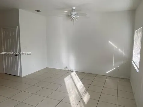 8706 NW 38th Drive Coral Springs FL 33065