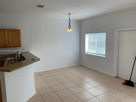 8706 NW 38th Drive Coral Springs FL 33065