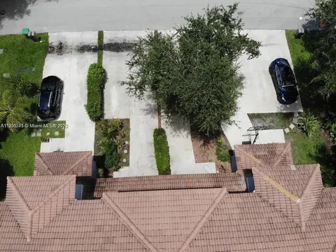 8706 NW 38th Drive Coral Springs FL 33065