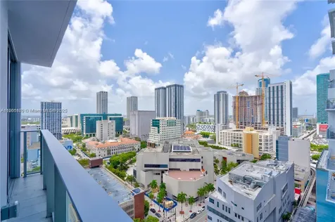 227 NE 2nd Street Miami FL 33132