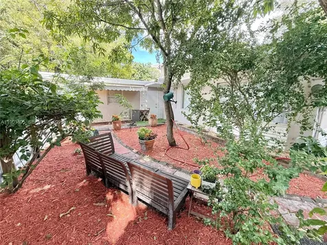 917 N 26th Avenue Hollywood FL 33020