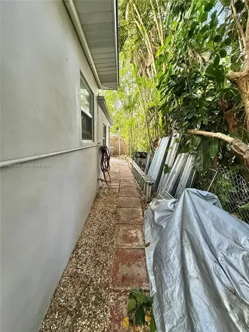917 N 26th Avenue Hollywood FL 33020
