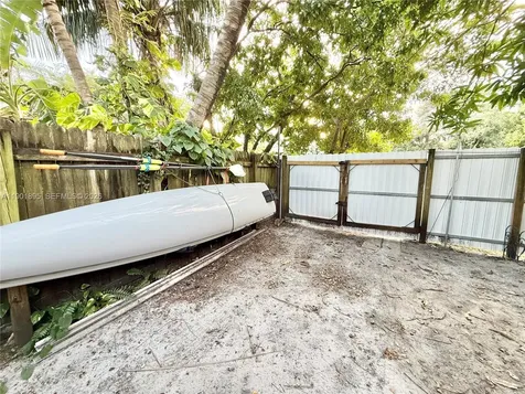 917 N 26th Avenue Hollywood FL 33020