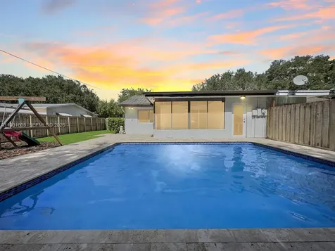 9424 SW 52nd Street Cooper City FL 33328
