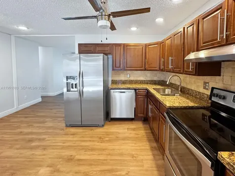 9424 SW 52nd Street Cooper City FL 33328