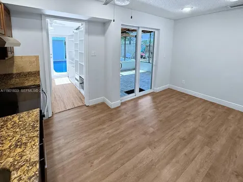 9424 SW 52nd Street Cooper City FL 33328