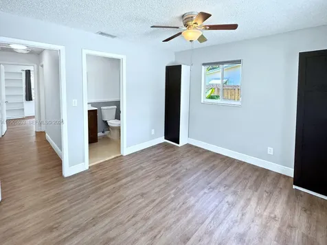 9424 SW 52nd Street Cooper City FL 33328