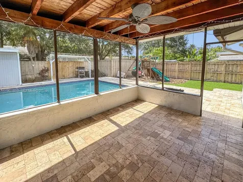 9424 SW 52nd Street Cooper City FL 33328