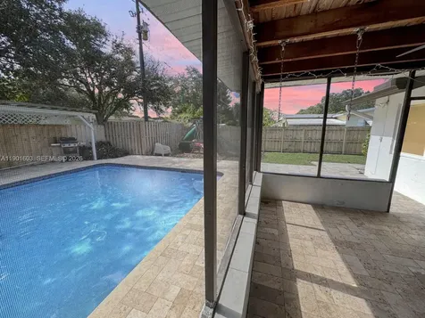 9424 SW 52nd Street Cooper City FL 33328