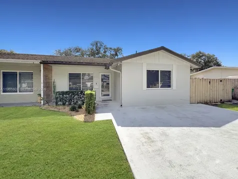 9424 SW 52nd Street Cooper City FL 33328