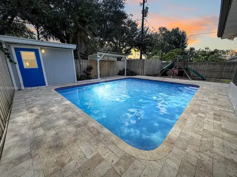 9424 SW 52nd Street Cooper City FL 33328