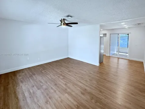 9424 SW 52nd Street Cooper City FL 33328