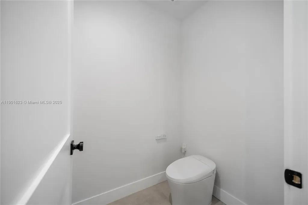 1505 SW 5th Place Fort Lauderdale FL 33312