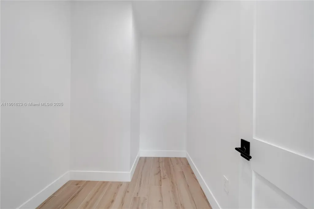 1505 SW 5th Place Fort Lauderdale FL 33312