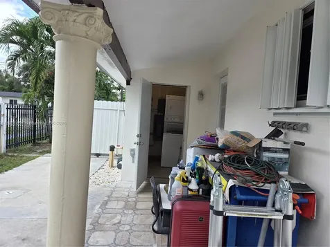 2936 NW 47th Street Miami FL 33142
