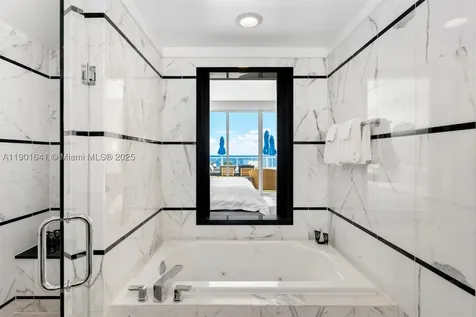 4391 Collins Avenue Miami Beach FL 33140