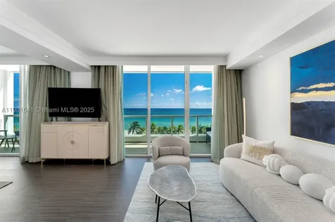 4391 Collins Avenue Miami Beach FL 33140