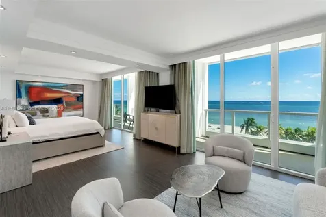 4391 Collins Avenue Miami Beach FL 33140