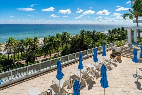 4391 Collins Avenue Miami Beach FL 33140