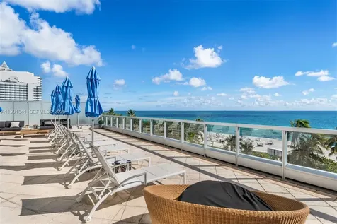 4391 Collins Avenue Miami Beach FL 33140