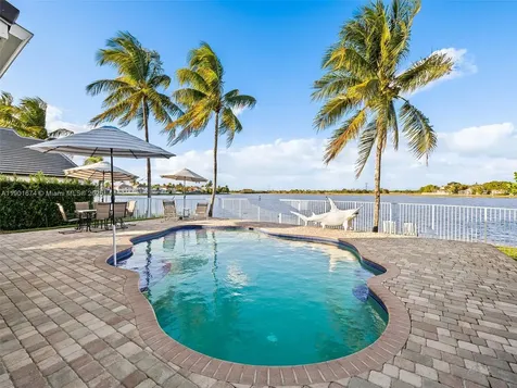 1206 Falls Boulevard Weston FL 33327