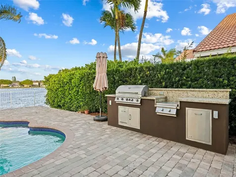 1206 Falls Boulevard Weston FL 33327