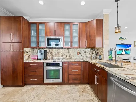 1206 Falls Boulevard Weston FL 33327