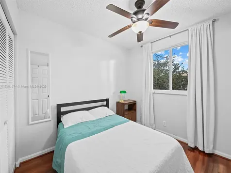 1206 Falls Boulevard Weston FL 33327