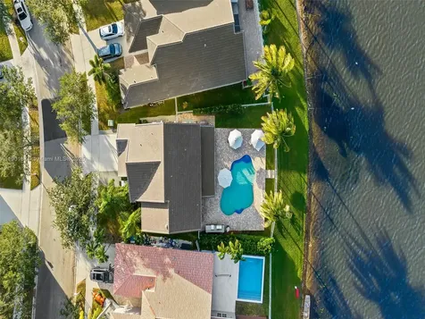 1206 Falls Boulevard Weston FL 33327