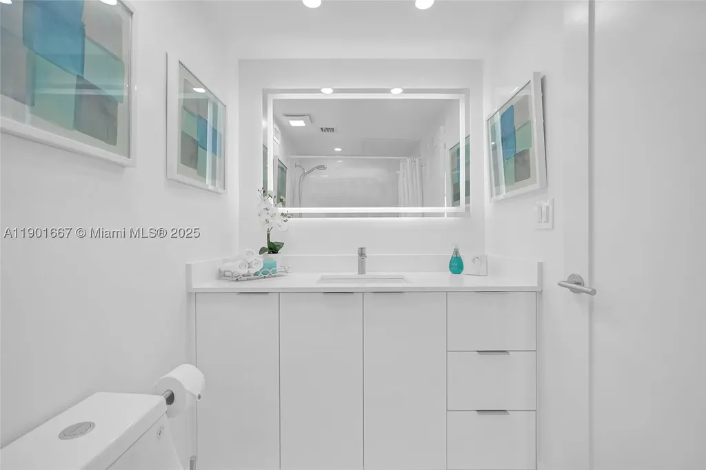 2501 S Ocean Drive Hollywood FL 33019