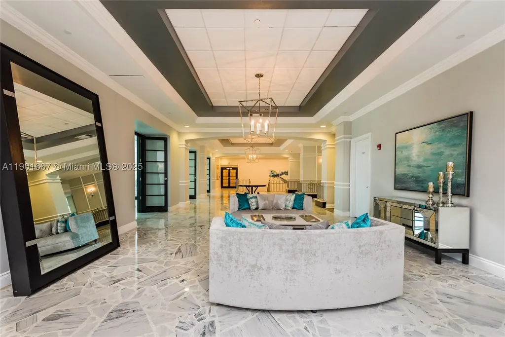 2501 S Ocean Drive Hollywood FL 33019