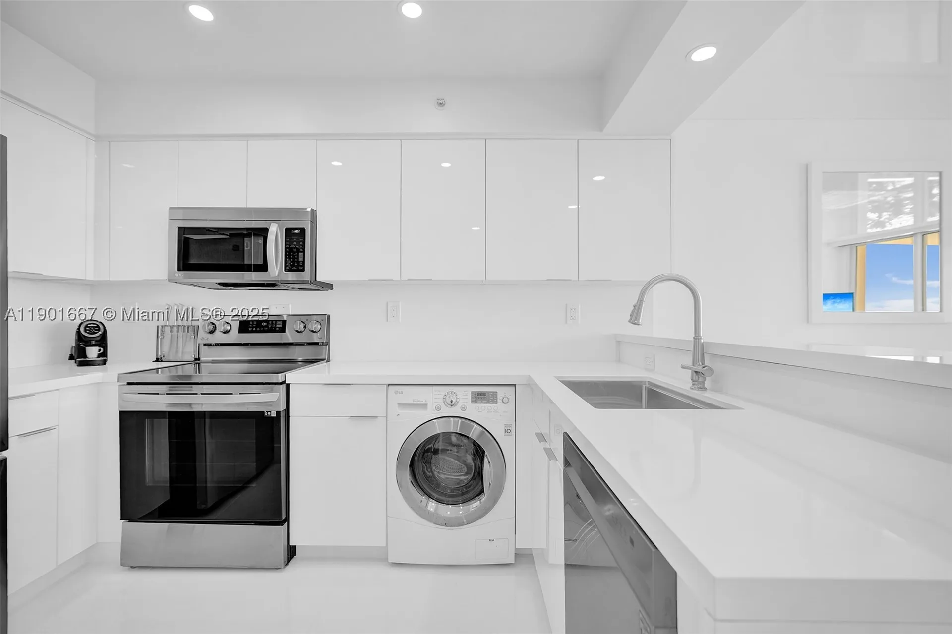 2501 S Ocean Drive Hollywood FL 33019