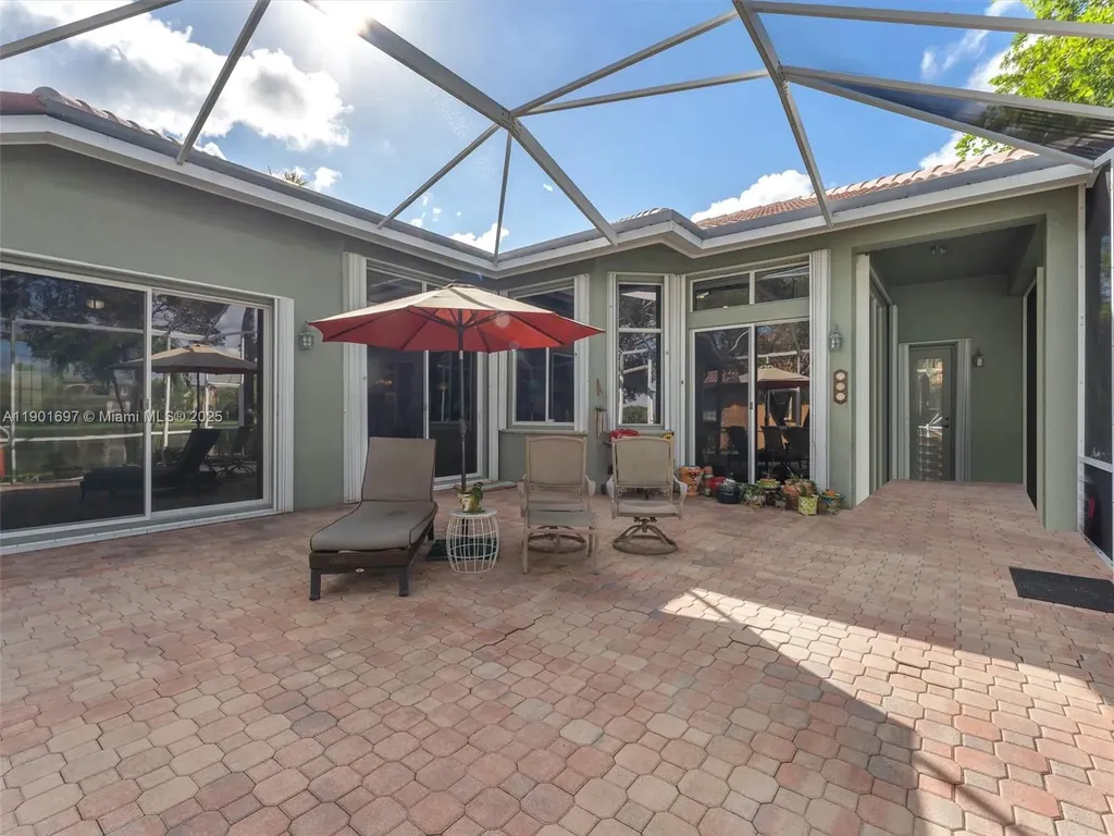 302 NW 120th Drive Coral Springs FL 33071