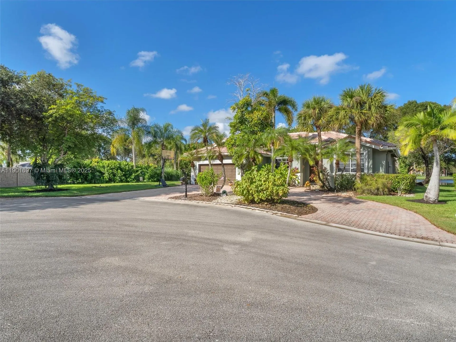 302 NW 120th Drive Coral Springs FL 33071