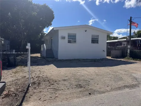 969 Plantation Road Key Largo FL 33037