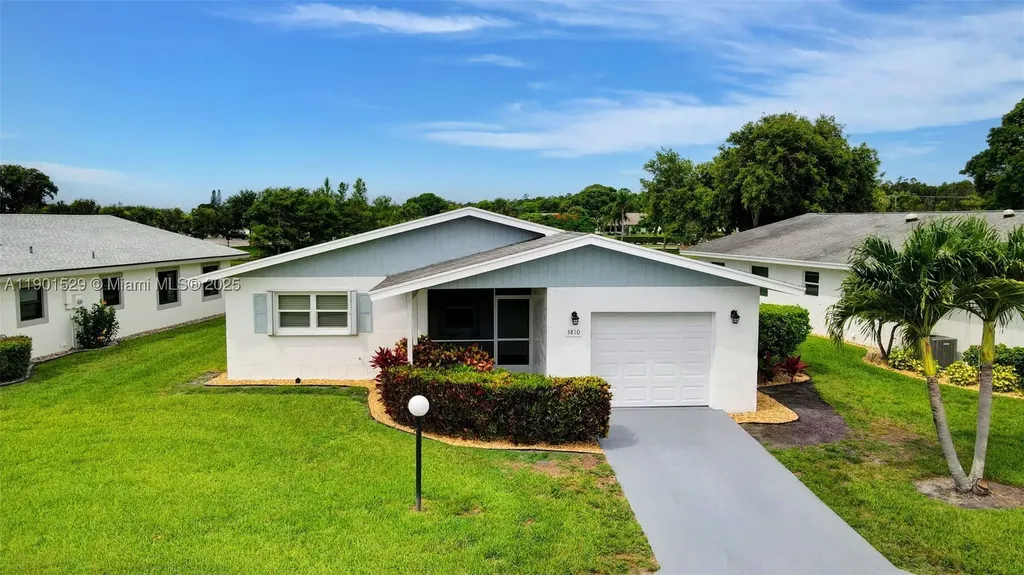 3810 Rowena Circle West Palm Beach FL 33417