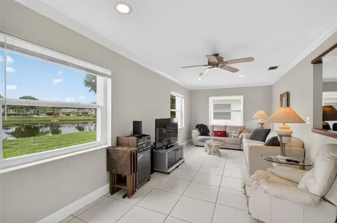 3810 Rowena Circle West Palm Beach FL 33417