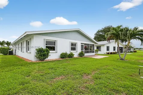 3810 Rowena Circle West Palm Beach FL 33417