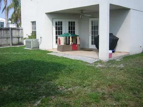 11274 SW 64 Lane Miami FL 33173