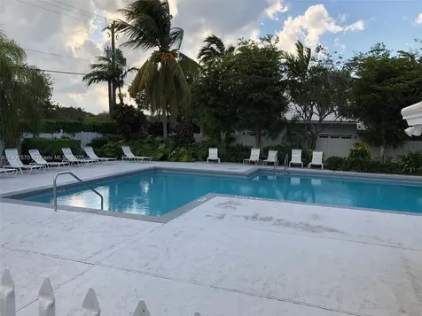 11274 SW 64 Lane Miami FL 33173