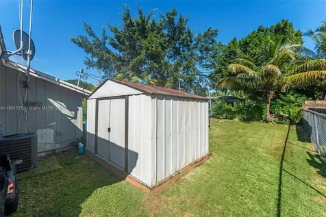 313 NW 12th Street Homestead FL 33030