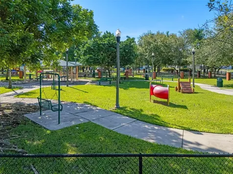 313 NW 12th Street Homestead FL 33030