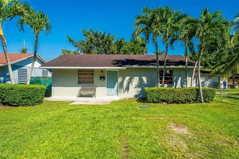 313 NW 12th Street Homestead FL 33030
