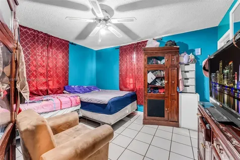 313 NW 12th Street Homestead FL 33030