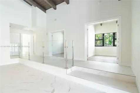 842 W Coco Plum Circle Plantation FL 33324