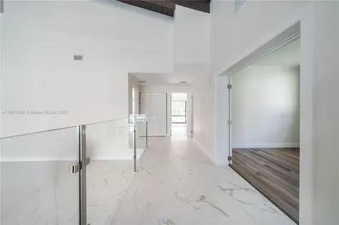 842 W Coco Plum Circle Plantation FL 33324