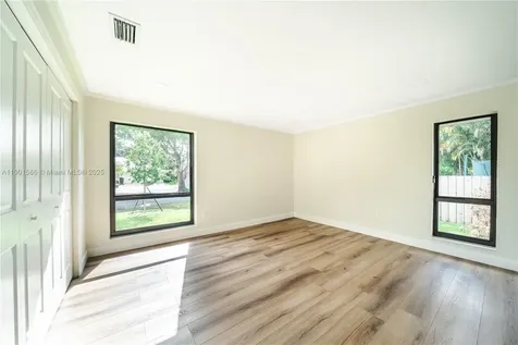 842 W Coco Plum Circle Plantation FL 33324