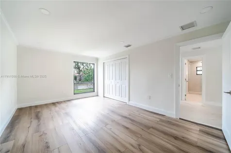 842 W Coco Plum Circle Plantation FL 33324