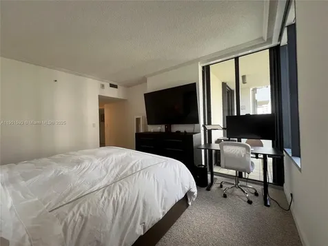 520 Brickell Key Drive Miami FL 33131