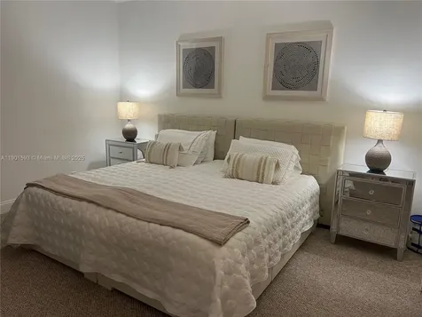 520 Brickell Key Drive Miami FL 33131